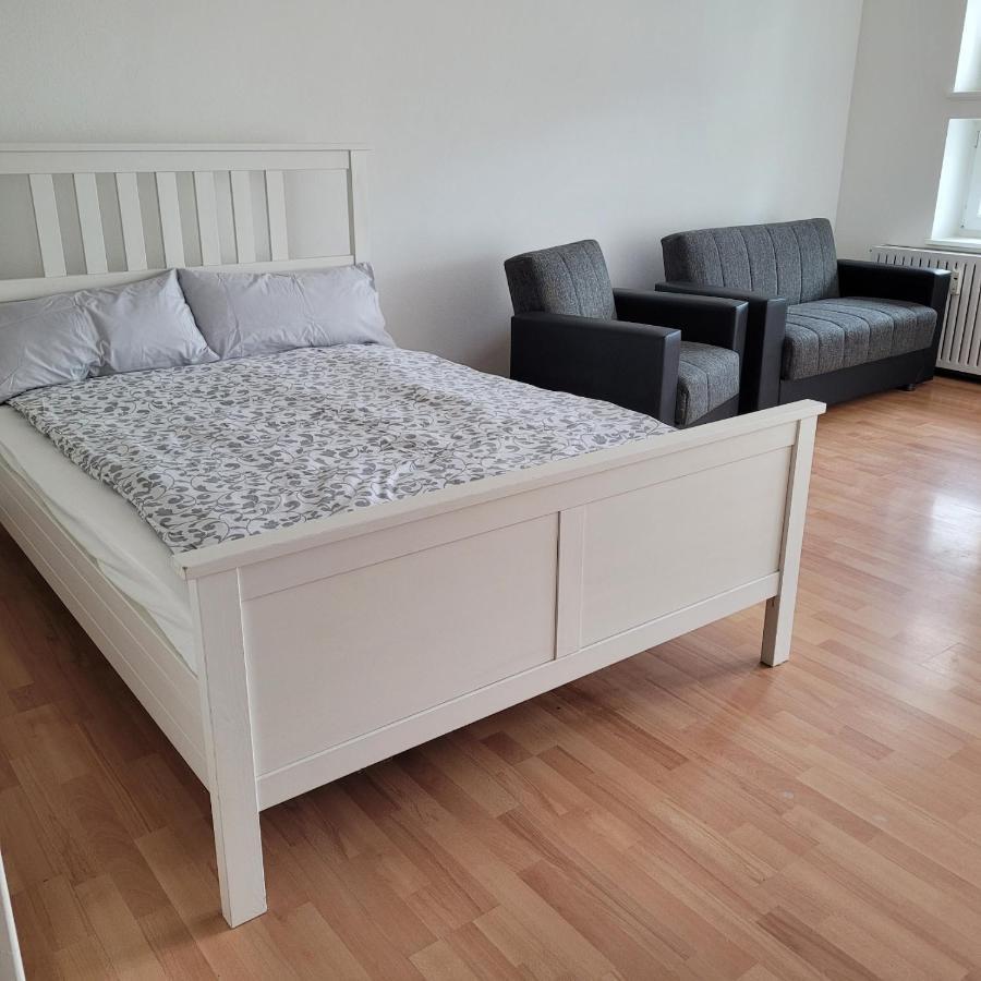 Ludwigsturm Appartement In Straubing Bagian luar foto
